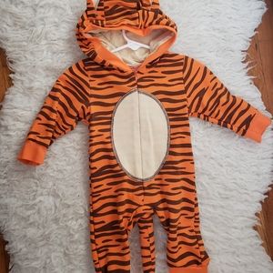 Halloween tiger zipper 1pc size 6-12m